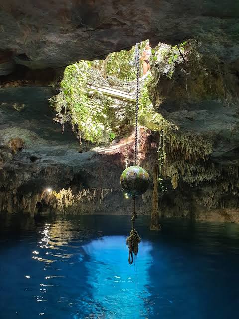 ATV TIROLESAS Y CENOTE: TOUR EN LA SELVA